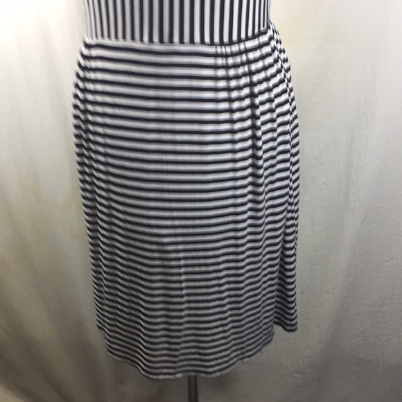 A.N.A. Black & White Striped Summer Dress Size M - Picture 3 of 7